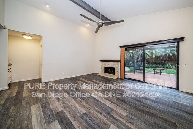 2898 Woodridge Cir in Carlsbad, CA - Building Photo - Building Photo