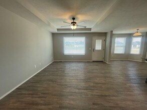 1420 Drayton Ct in Republic, MO - Building Photo - Building Photo