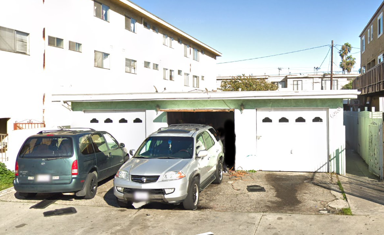 12920 Roselle Ave in Hawthorne, CA - Building Photo