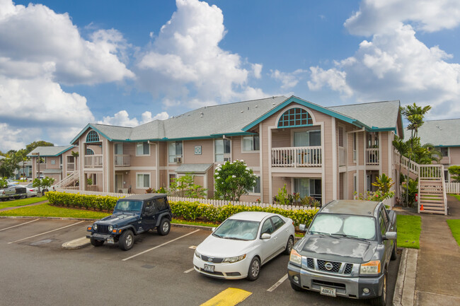 Ho'omaka Village in Waipahu, HI - Foto de edificio - Building Photo