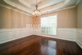 200 Masters Way in Newnan, GA - Foto de edificio - Building Photo