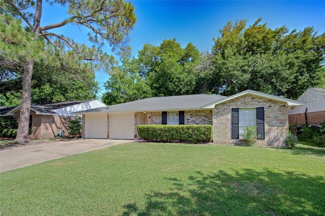 property at 5730 Southminster Dr