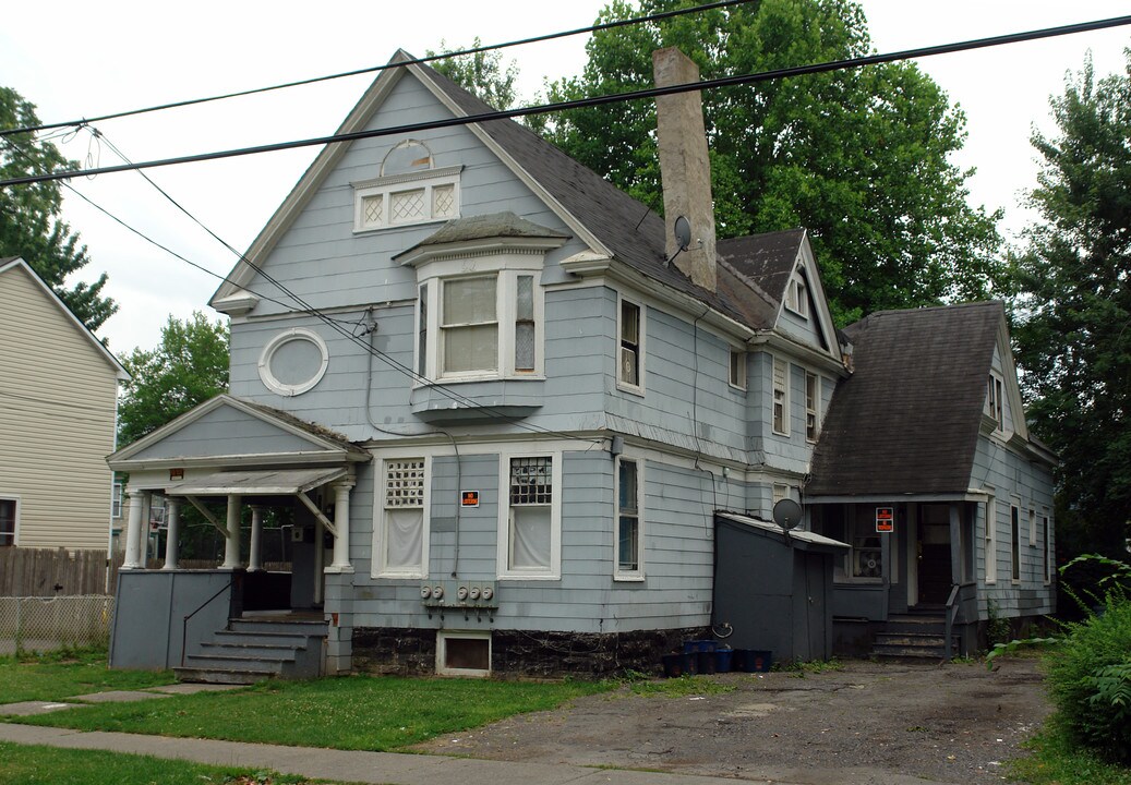 115 Merriman Ave in Syracuse, NY - Foto de edificio