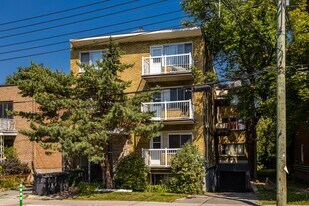 4915 Walkley Av Apartments