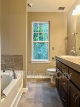 225 Hickory Dr in Kingston Springs, TN - Building Photo - Building Photo