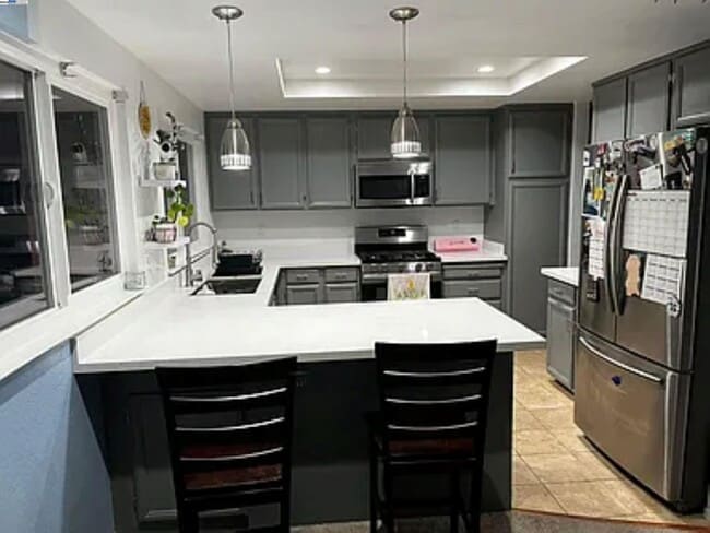 24126 Machado Ct in Hayward, CA - Building Photo - Building Photo