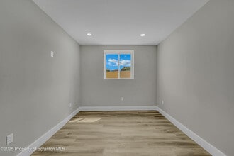 215 Hickory St in Scranton, PA - Building Photo - Building Photo