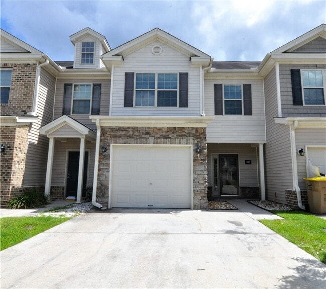 1040 Canyon Oak Loop