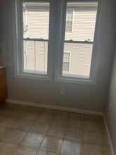 932 Olive St in Elizabeth, NJ - Building Photo - Building Photo