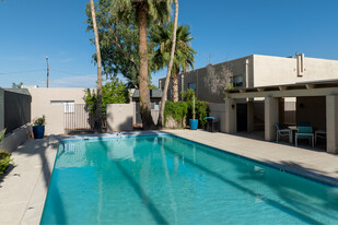 Palm Garden Apartments in Tucson, AZ - Building Photo