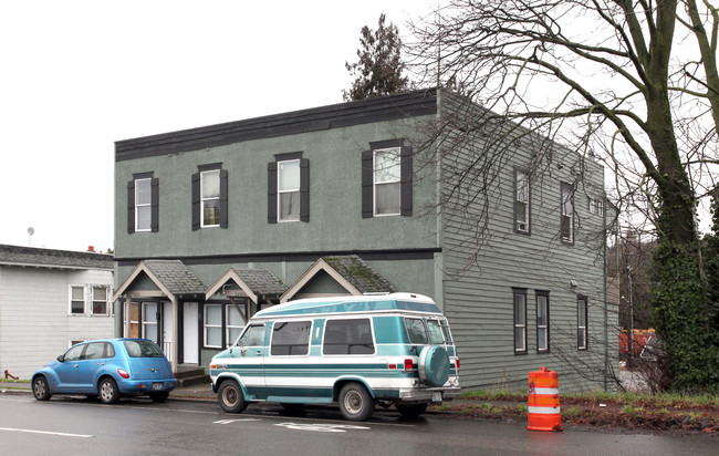 6236 Stanley Ave S in Seattle, WA - Foto de edificio - Building Photo