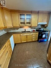 1834 Duclos Ave in Ottawa, ON - Building Photo - Building Photo