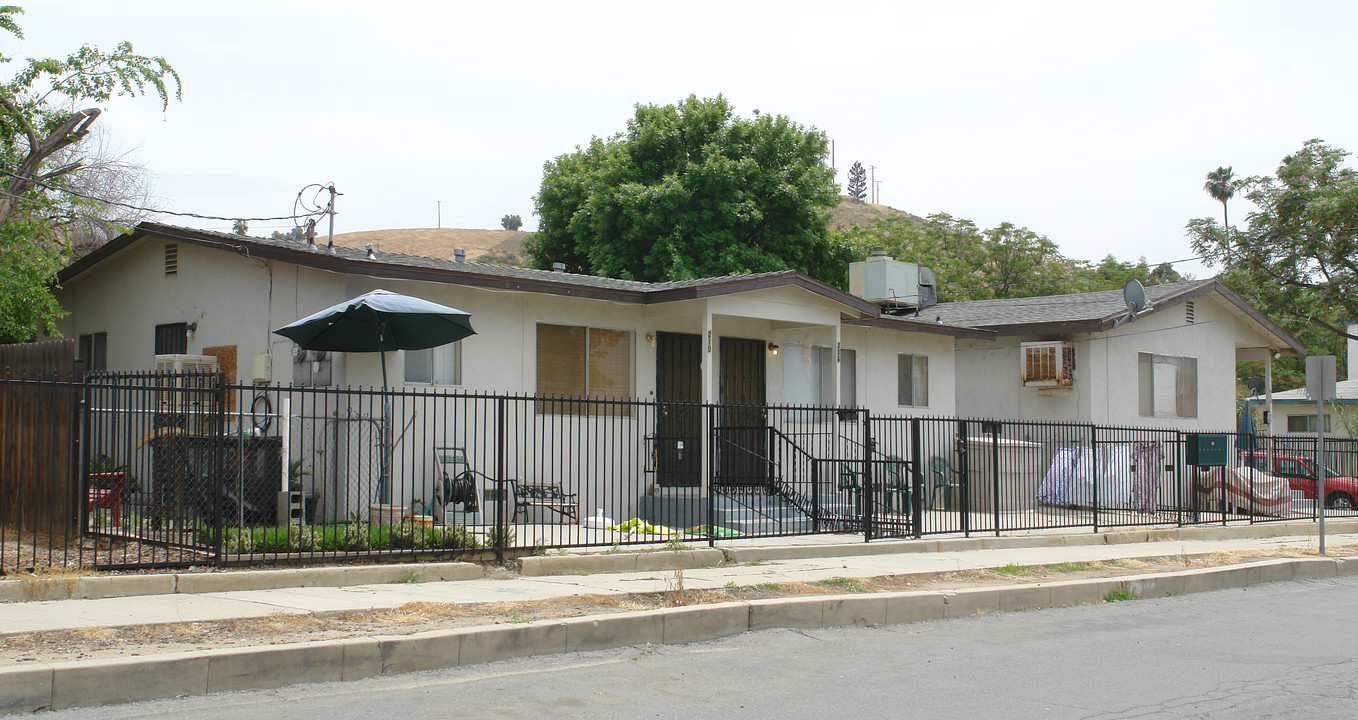 202 Ellis St in Lake Elsinore, CA - Building Photo