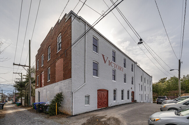 Victory Apartments in Richmond, VA - Building Photo - Building Photo