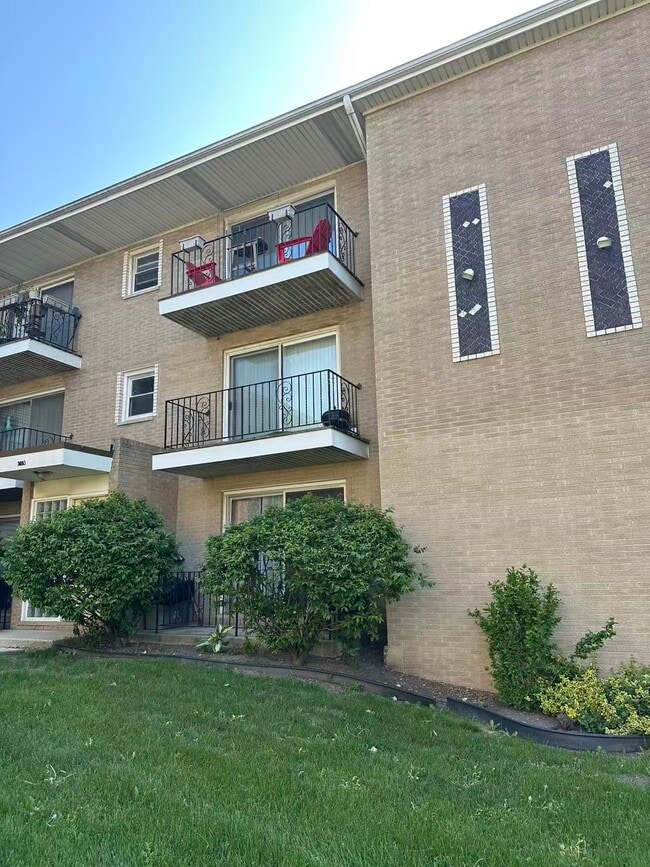 property at 3853 W 47th St