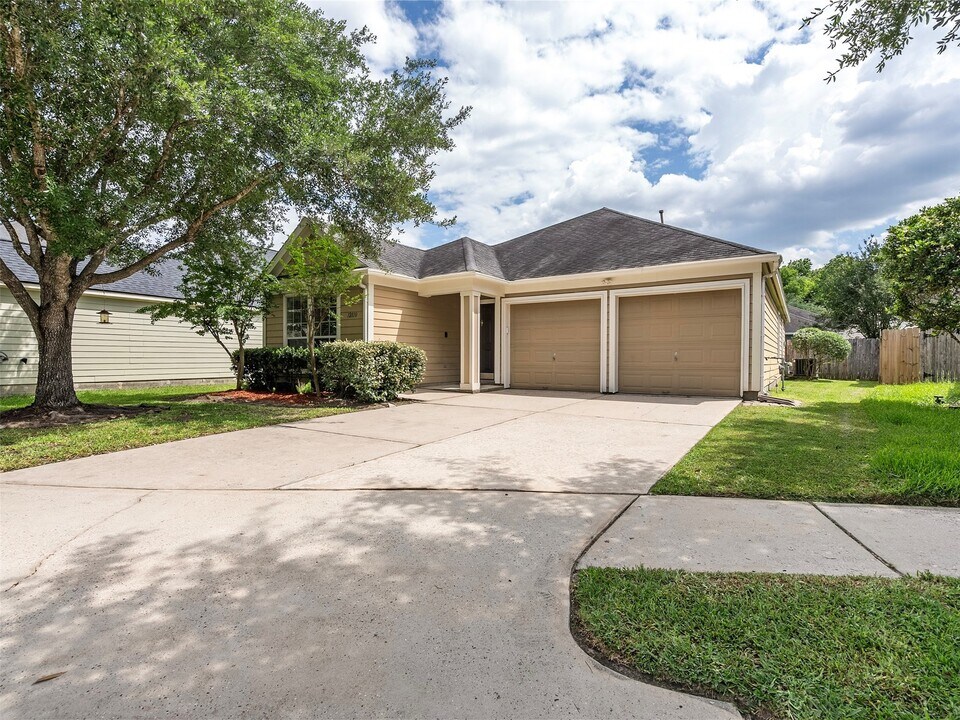 12810 Mainstay Pl Ln in Houston, TX - Building Photo