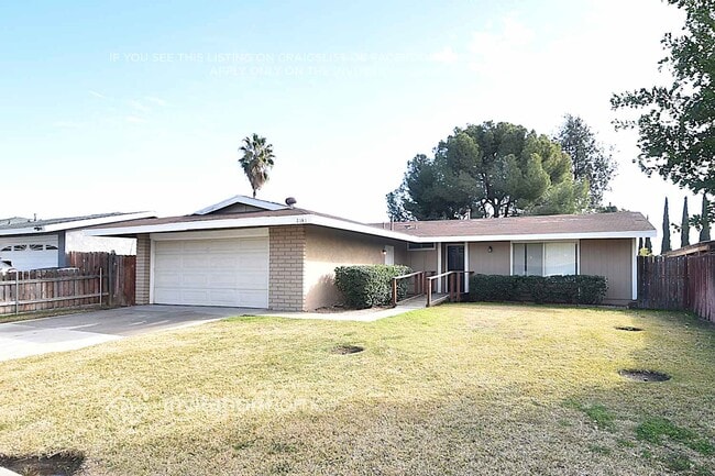 2141 E Bessant St in San Bernardino, CA - Building Photo - Building Photo