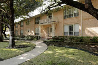 Park Fontaine in Dallas, TX - Building Photo - Building Photo