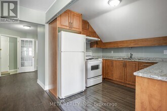 3 Hastings St N in Bancroft, ON - Building Photo - Building Photo