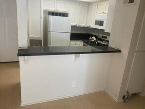 7800 Topanga Canyon Blvd in Los Angeles, CA - Building Photo - Building Photo