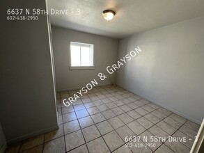 6637 N 58th Dr in Glendale, AZ - Building Photo - Building Photo