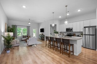 Wilcox Meadows in Twinsburg, OH - Building Photo