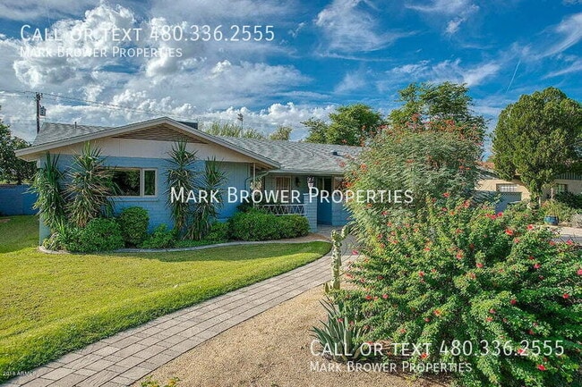 property at 103 E Palmcroft Dr