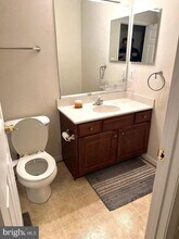 12091 Hartwood Meadow Pl in Linton Hall, VA - Building Photo - Building Photo