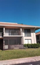 5901 Washington St in Hollywood, FL - Building Photo - Building Photo