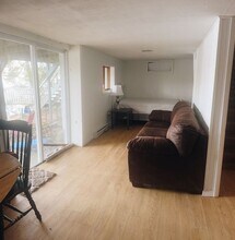 66 Indian Spring Rd in Woodstock, CT - Building Photo - Building Photo