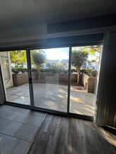 2435 W 227th St, Unit B in Torrance, CA - Foto de edificio - Building Photo