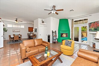 51770 Avenida Madero in La Quinta, CA - Building Photo - Building Photo