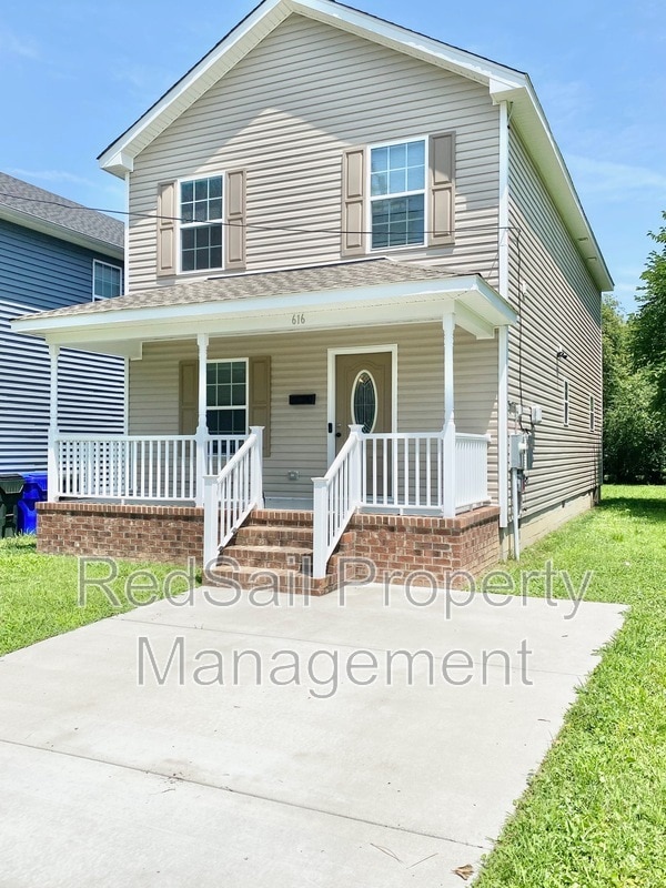 616 Battery Ave in Suffolk, VA - Building Photo - Building Photo