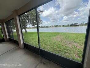 2425 Bayhill Dr in Melbourne, FL - Building Photo - Building Photo