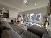 32 Fairfield St, Unit 8 in Boston, MA - Building Photo - Building Photo