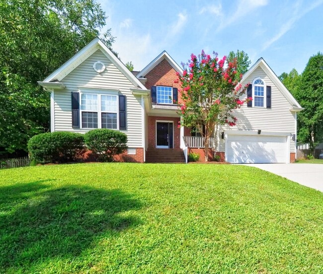 property at 425 New Parkside Dr