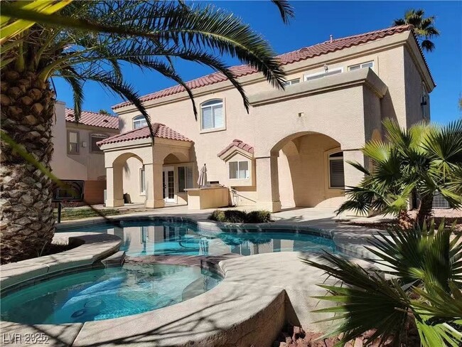 property at 2598 Mizzoni Cir