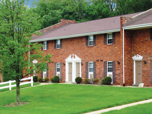 Cabin Hill Place in Greensburg, PA - Building Photo - Building Photo