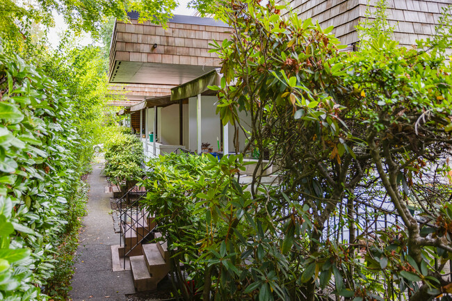 2189 44th Av W in Vancouver, BC - Building Photo - Building Photo