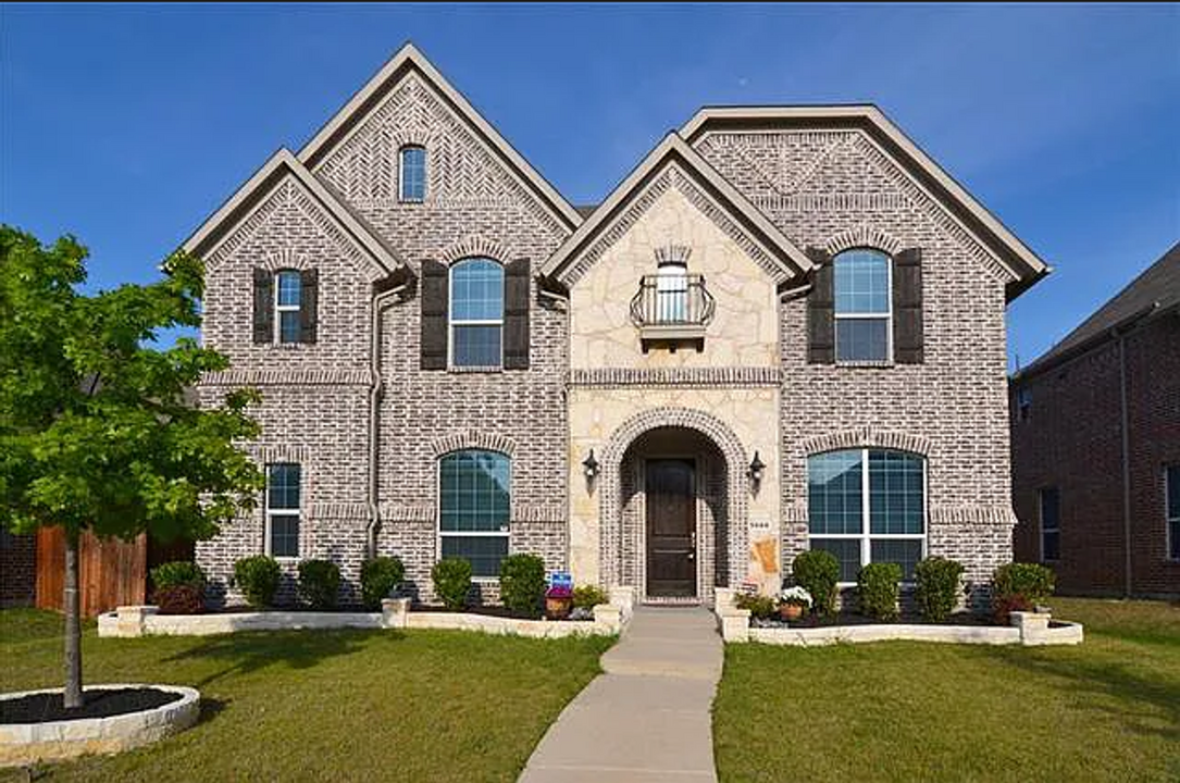 5550 Granite Pkwy, Unit 5688 Potter Road, Frisco Texas 75035 in Plano, TX - Building Photo