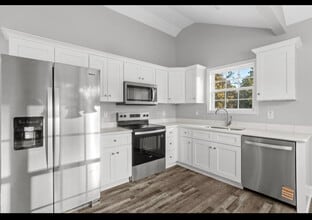 809 Willeve Dr in Dalton, GA - Foto de edificio - Building Photo