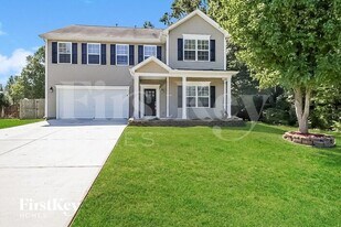 1004 Scarlett Dr in High Point, NC - Building Photo