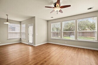 8903 Rustic Cove in Austin, TX - Building Photo - Building Photo