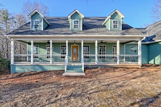 150 Blue Jay Rd in Clarkesville, GA - Building Photo - Building Photo