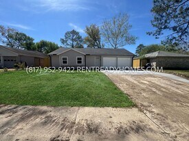 16034 Blackhawk Blvd in Friendswood, TX - Building Photo