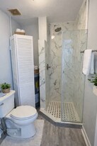 1100 N Federal Hwy, Unit 2 in Hollywood, FL - Building Photo