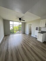 3800 W 27th St in Los Angeles, CA - Building Photo