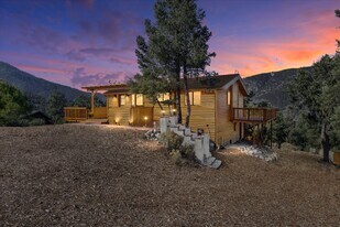 2106 Sangreia Ct in Pine Mountain Club, CA - Building Photo