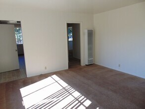 281 Donna Way in San Luis Obispo, CA - Building Photo - Building Photo