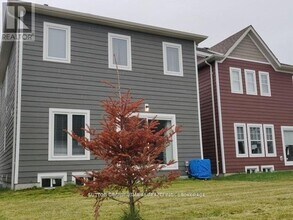 33 Sandhill Crane Dr in Wasaga Beach, ON - Building Photo - Building Photo
